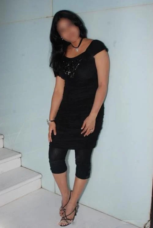 Call Girls Tamkuhi Raj